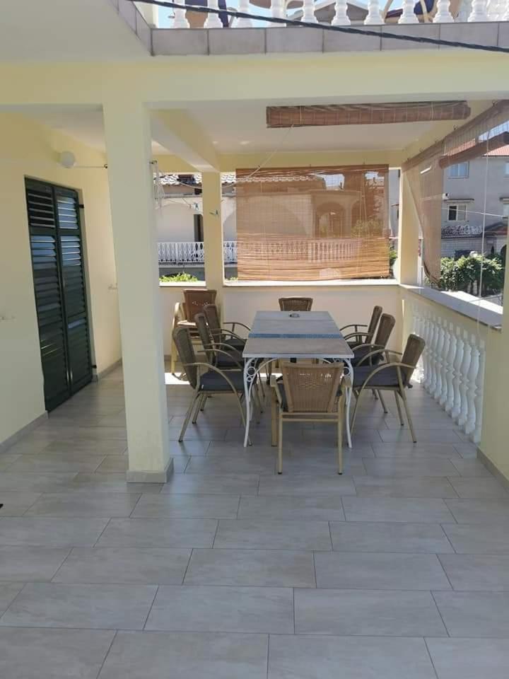 Apartments Boric Lopar Quarto foto
