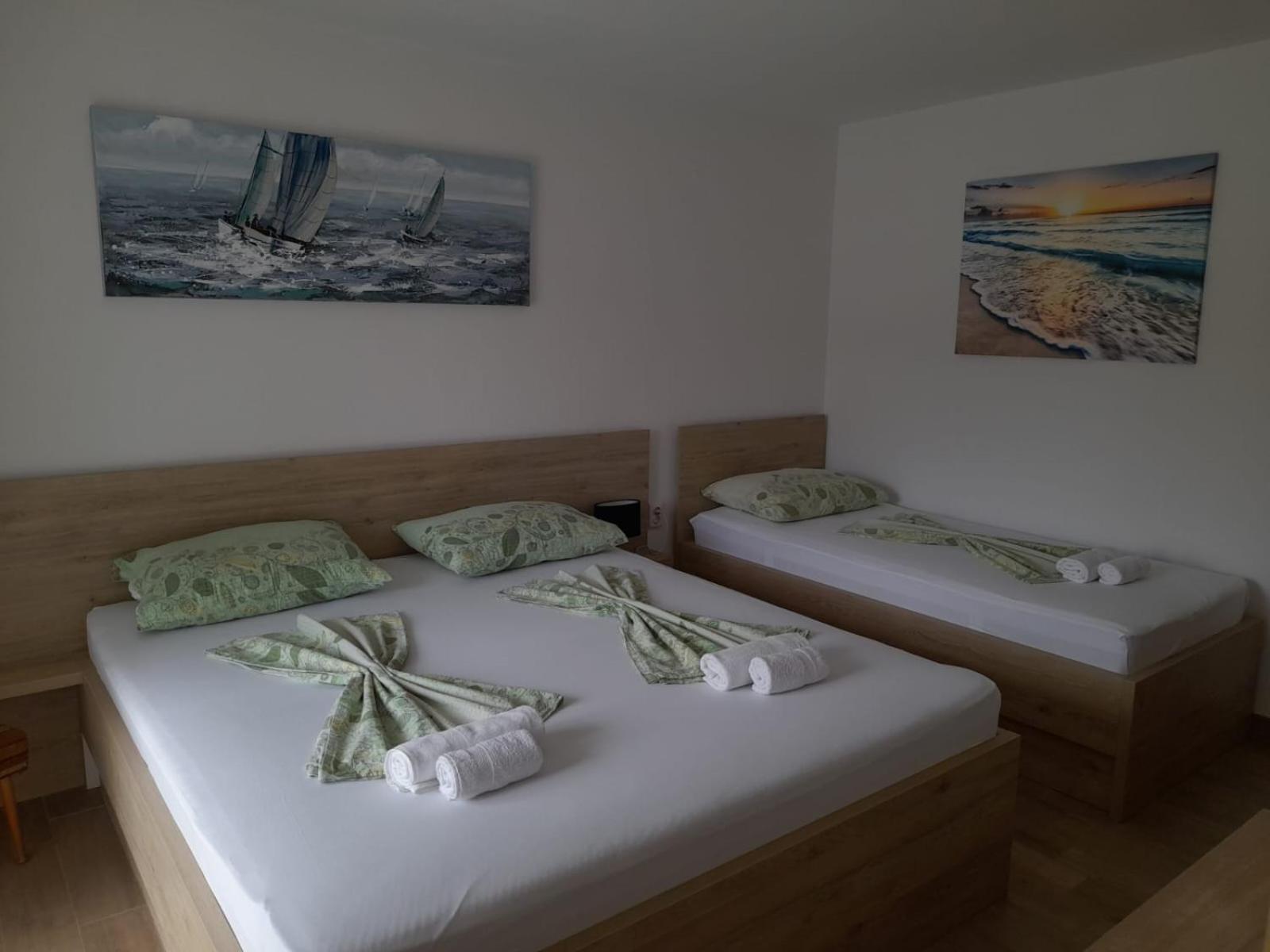 Apartments Boric Lopar Quarto foto